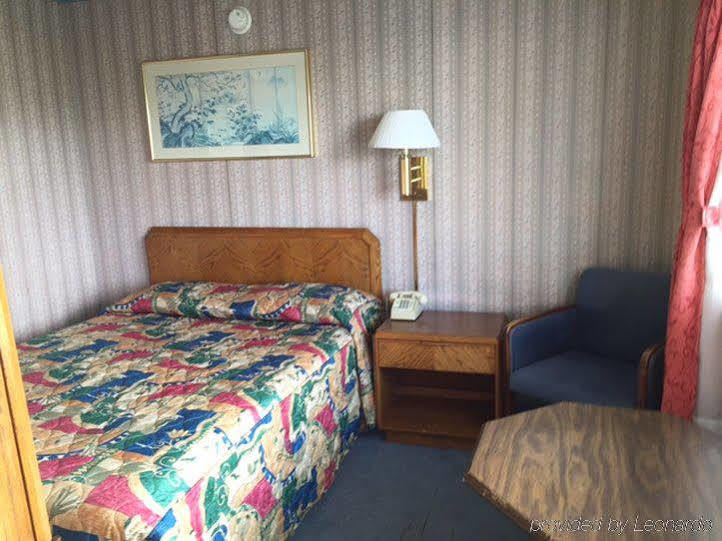 Rainbow Motel Watertown Luaran gambar